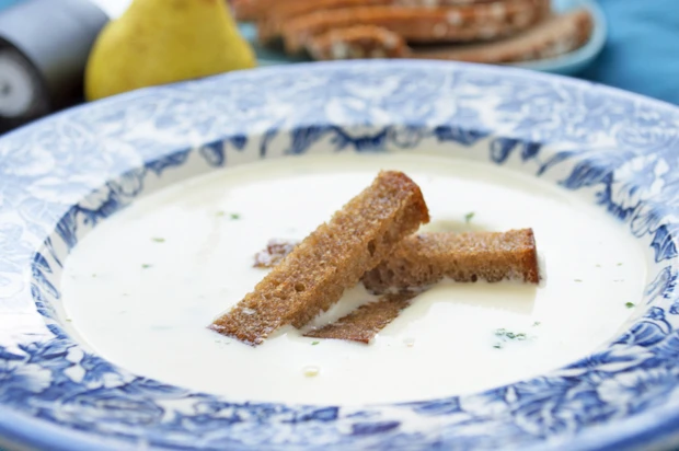Birnen-Selleriesuppe