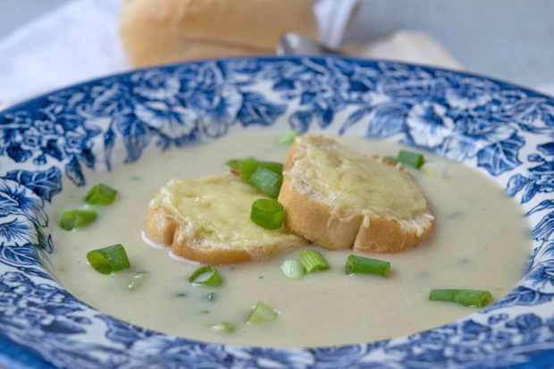 Mostsuppe mit Zwiebel