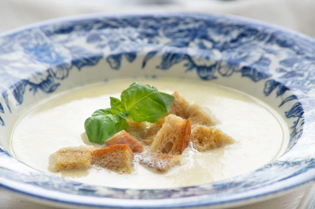 Suppe vom Gr&uuml;nen Veltliner