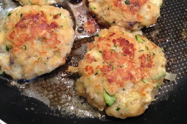 Zucchini-Mozzarella-Laibchen