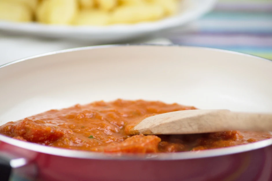 K&auml;se-Tomaten-Sauce