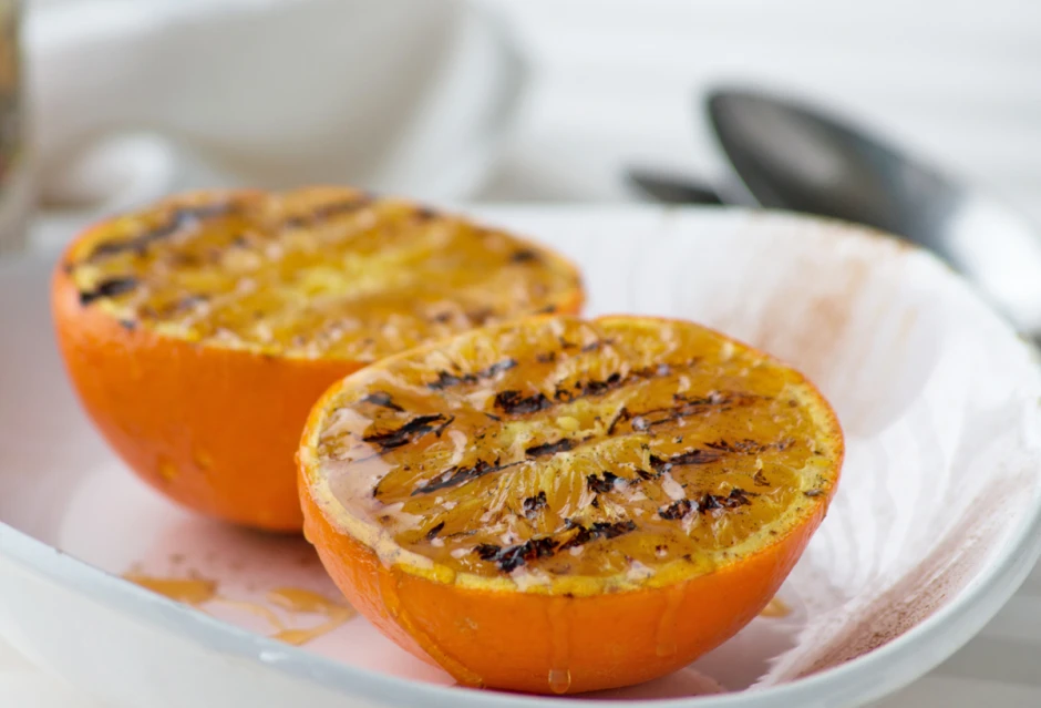 Gegrillte Honig-Orangen