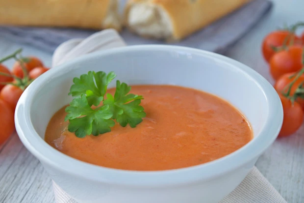 Kalte Joghurt-Tomaten-Suppe