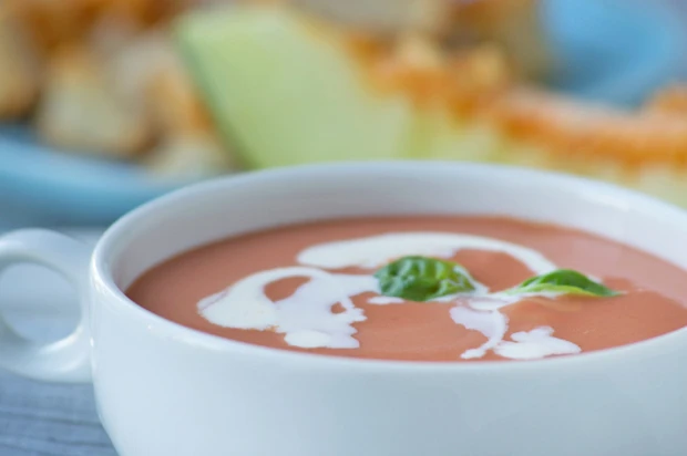 Tomaten-Melonen-Suppe