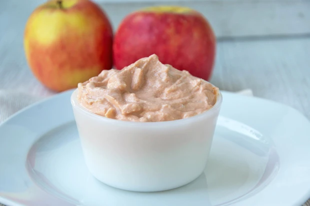 Roter Apfel-Dip