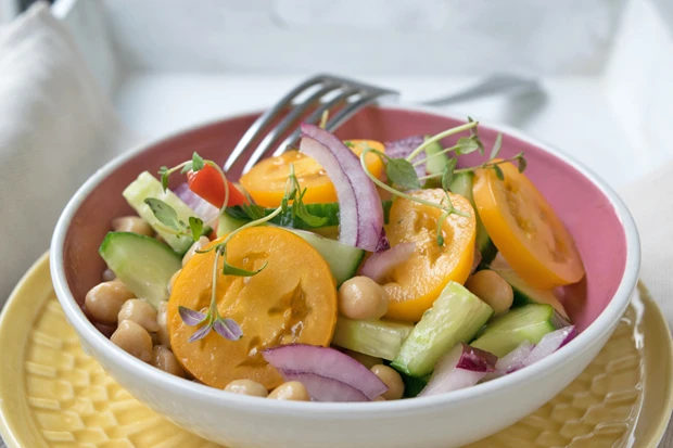 Gemüse-Salat