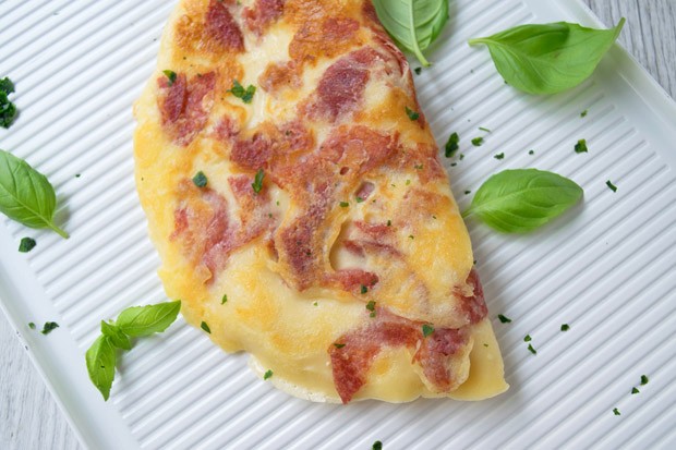 Salami-Mozzarella Frittata