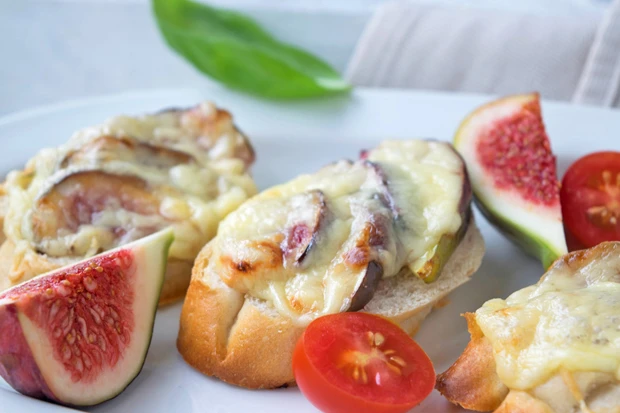 Feigen-Crostini