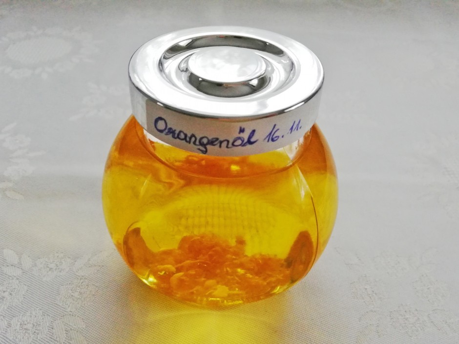 Orangenöl