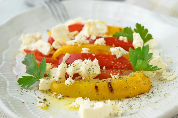 Gegrillte Paprika mit Feta