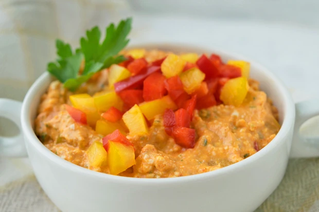 Paprika-Schafsk&auml;sedip