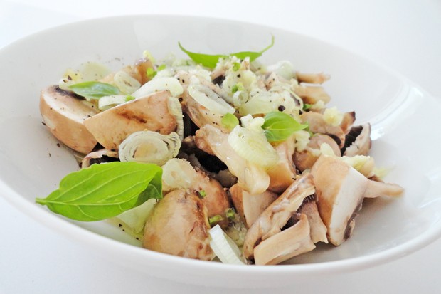 Champignons mariniert