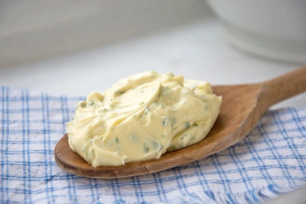 Zitronenbutter