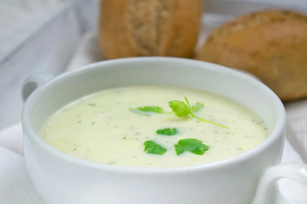 Geeiste Gurkensuppe