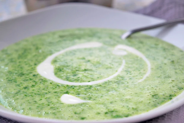 Gr&uuml;ne Einbrennsuppe