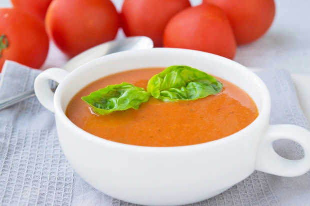 Ingwer-Tomatensuppe