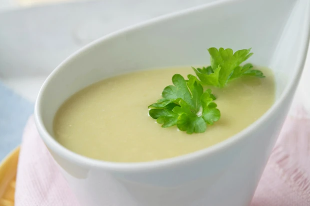 Schnelle Avocadosuppe
