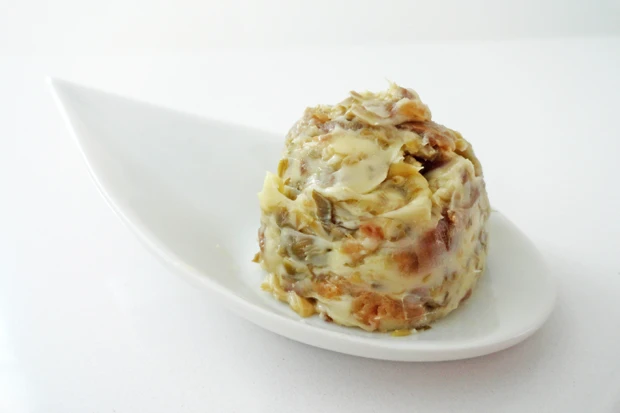 Kapern-Sardellen-Butter
