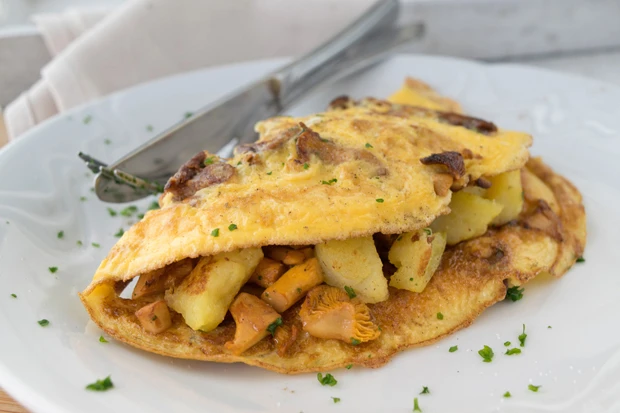 Eierschwammerl-Erd&auml;pfel Omelette