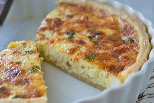 Zwiebel-Kräuter-Quiche