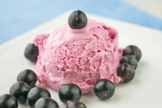 Beeren-Eis