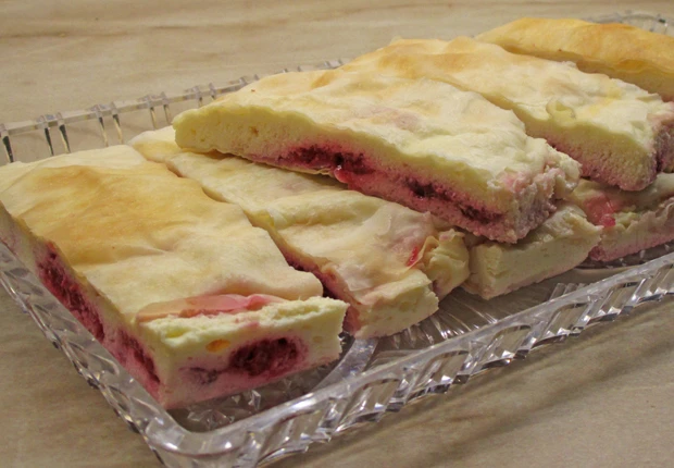 Topfen-Himbeer-Strudel