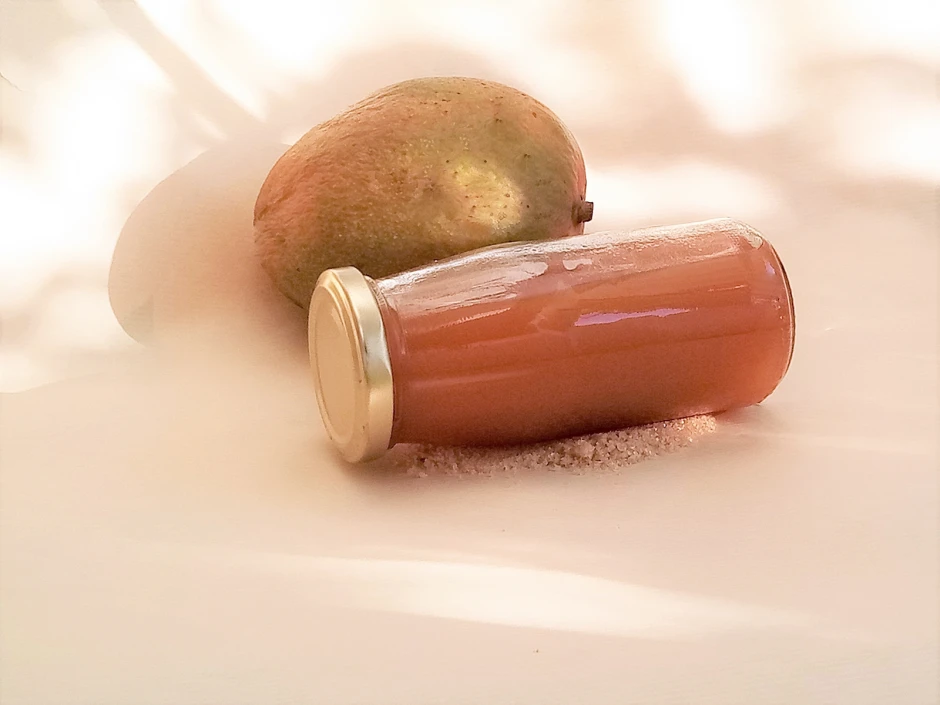 Selbstgemachter Mango-Essig
