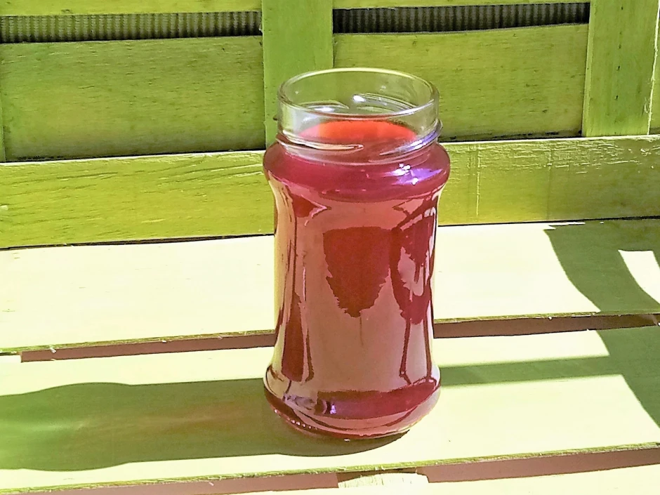 Himbeeressig mit Honig