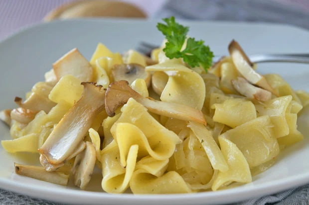 Krautfleckerl mit Kräuterseitlingen