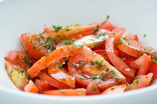 Tomaten-Petersilien-Salat