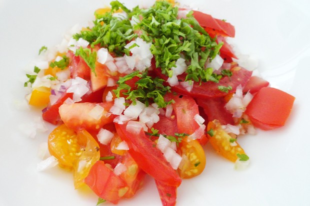 Tomaten-Petersilien-Salat