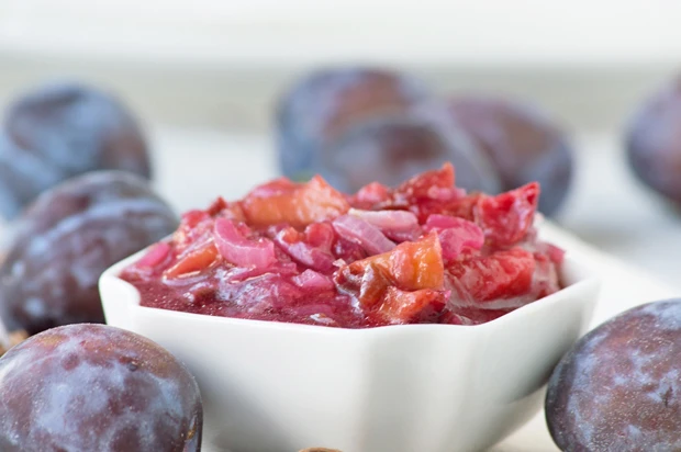 Zwetschken-Ingwer-Chutney
