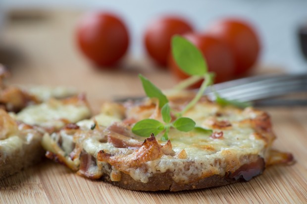 Speck-Käse-Brötchen