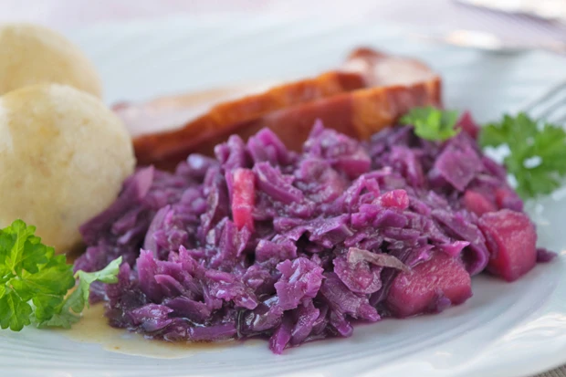 Rotkraut mit Preiselbeeren