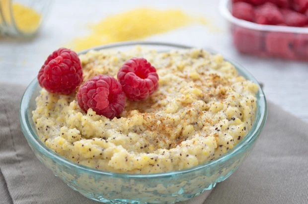 Polenta-Mohn-Pudding