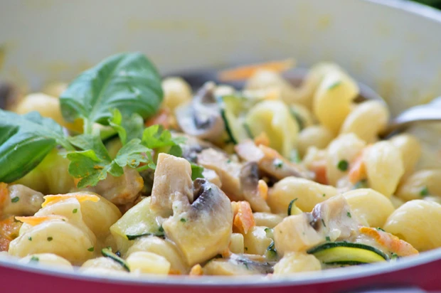 Vegane Nudelpfanne