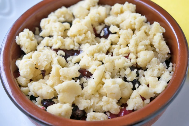 Heidelbeeren-Crumble
