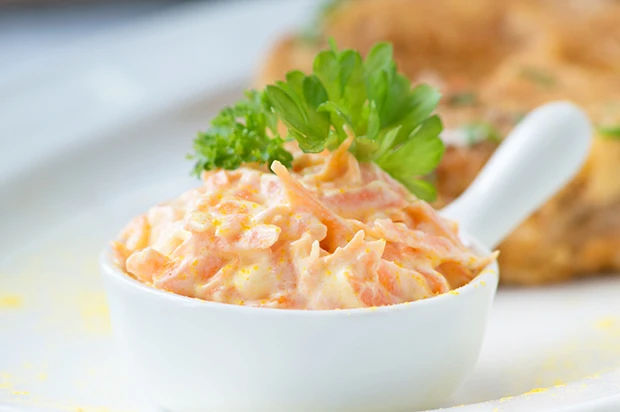Knoblauch-Karotten-Dip
