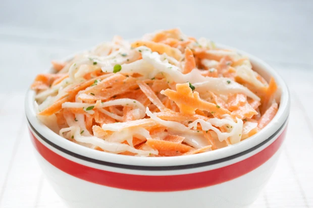 Basischer Karotten-Kraut-Salat