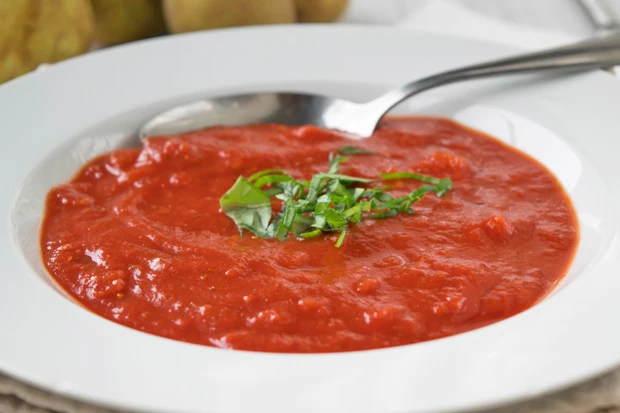 Basische Tomaten-Birnen-Suppe