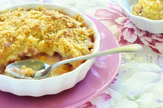 Crumble mit Rhabarber