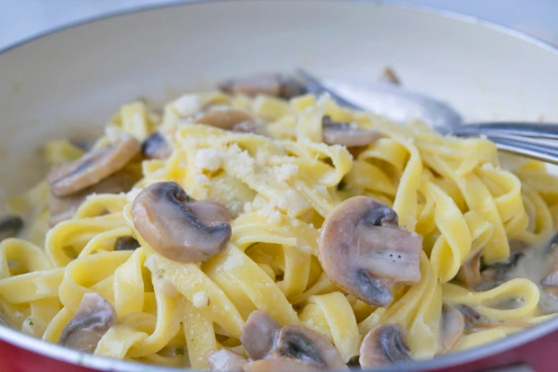 Pilz-K&auml;se-Sauce