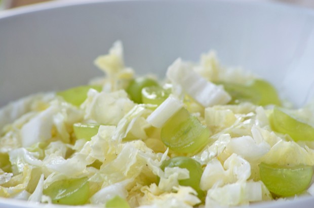 Chinakohl-Trauben-Salat