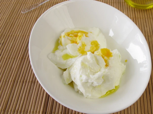 Eier mit Joghurt