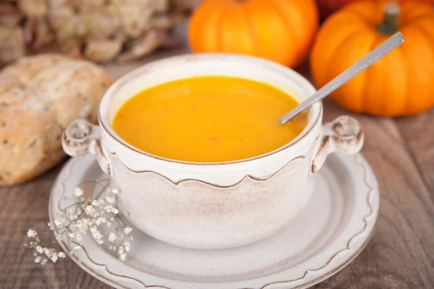 K&uuml;rbiscremesuppe