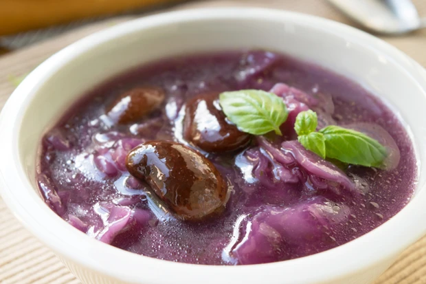 Rotkraut-Bohnen-Suppe