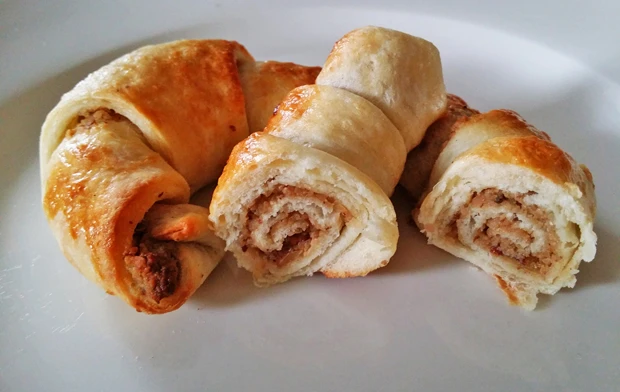 Walnuss-Kipferl