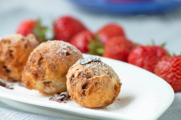 Gebackene B&auml;llchen mit Schokolade