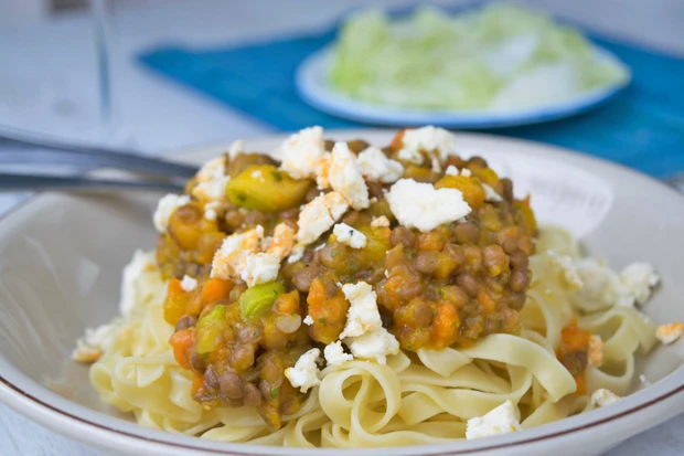 Linsen-Bolognese
