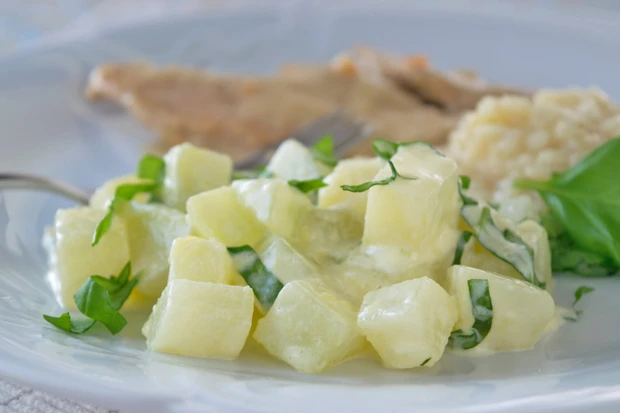 Kohlrabi mit Basilikum
